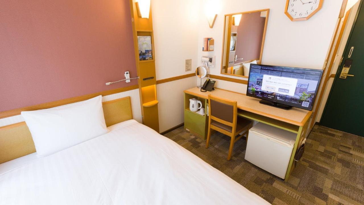 Toyoko Inn Hokkaido Tomakomai Ekimae Zewnętrze zdjęcie