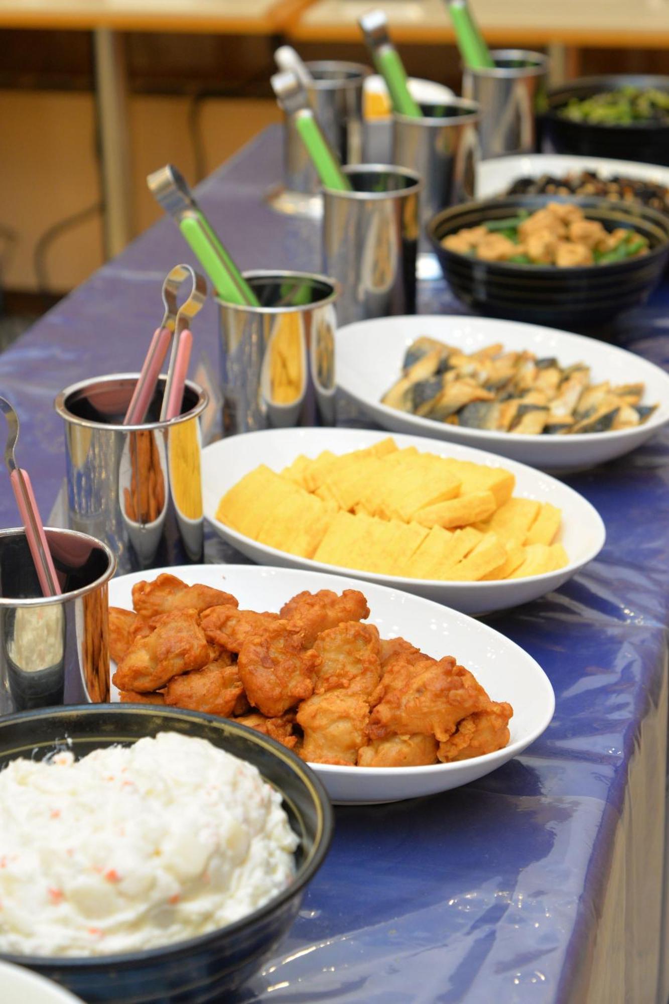 Toyoko Inn Hokkaido Tomakomai Ekimae Zewnętrze zdjęcie