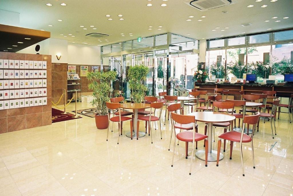 Toyoko Inn Hokkaido Tomakomai Ekimae Zewnętrze zdjęcie