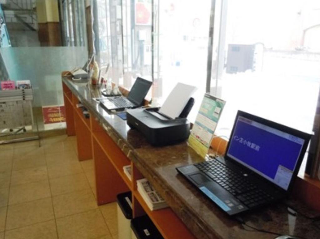 Toyoko Inn Hokkaido Tomakomai Ekimae Zewnętrze zdjęcie