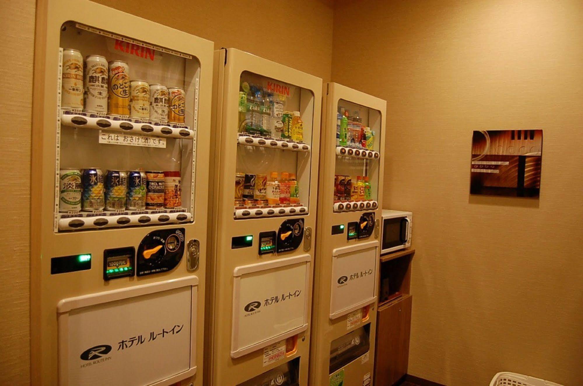 Toyoko Inn Hokkaido Tomakomai Ekimae Zewnętrze zdjęcie